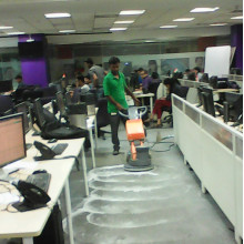 Carpet Cleaning/Shampooing Service In Noida