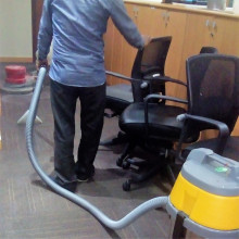 Carpet Cleaning And Shampooing Service In Noida