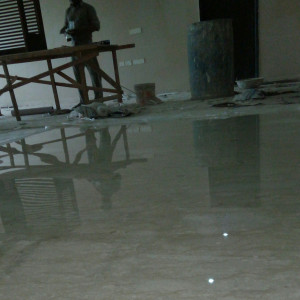 White Marble Floor Polishing In Paharganj