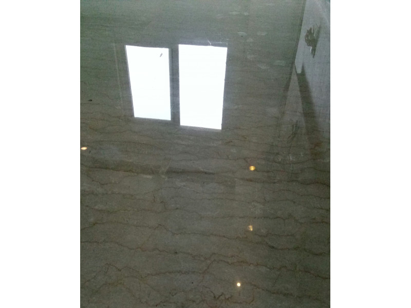 White Marble floor polishing services