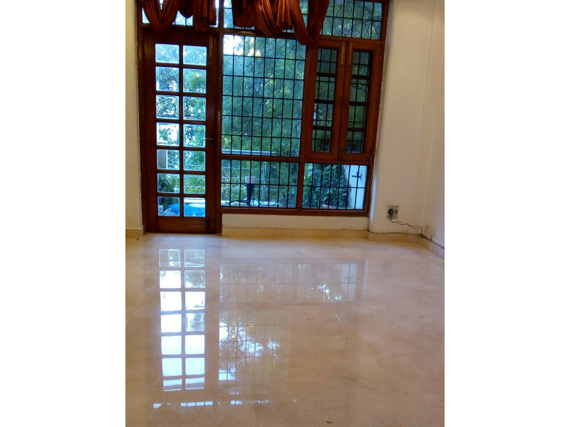 Floor Polishing Service