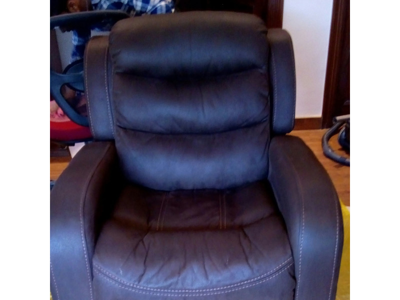 Sofa Shampooing Services