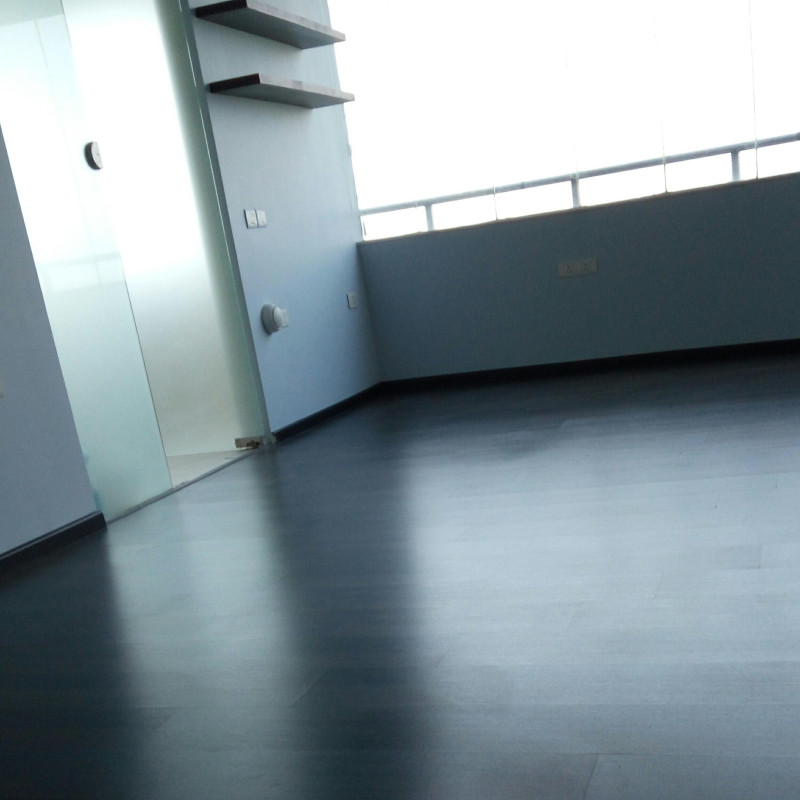 Commercial Wooden Floor Buffing