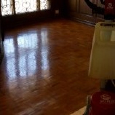 Hard Wood Floor Polishing Service